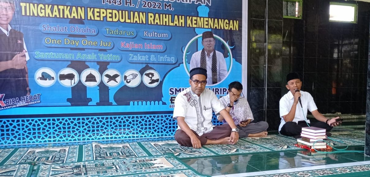 Aksi Ramadhan Berbudaya SMKN 2 Kuripan Aksi Ramadhan Berbudaya SMKN 2 Kuripan