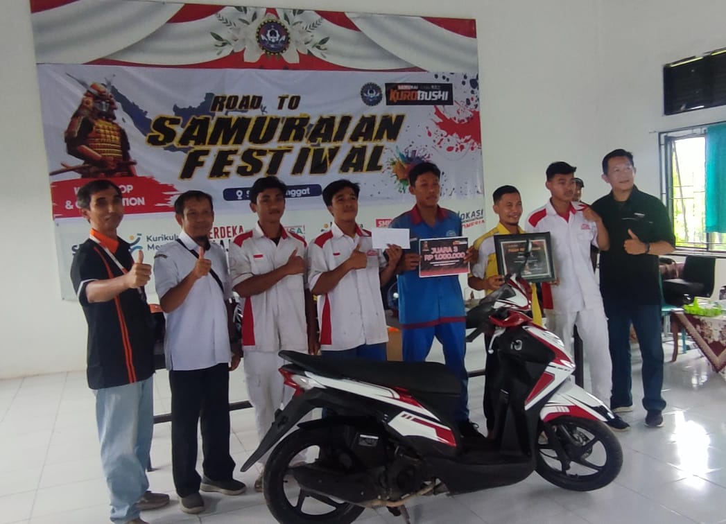 SMKN 2 Kuripan Raih Juara 3 pada Samurai Paint Workshop Competition dan Juara 1 Battle Helm SMK se-NTB 2025
